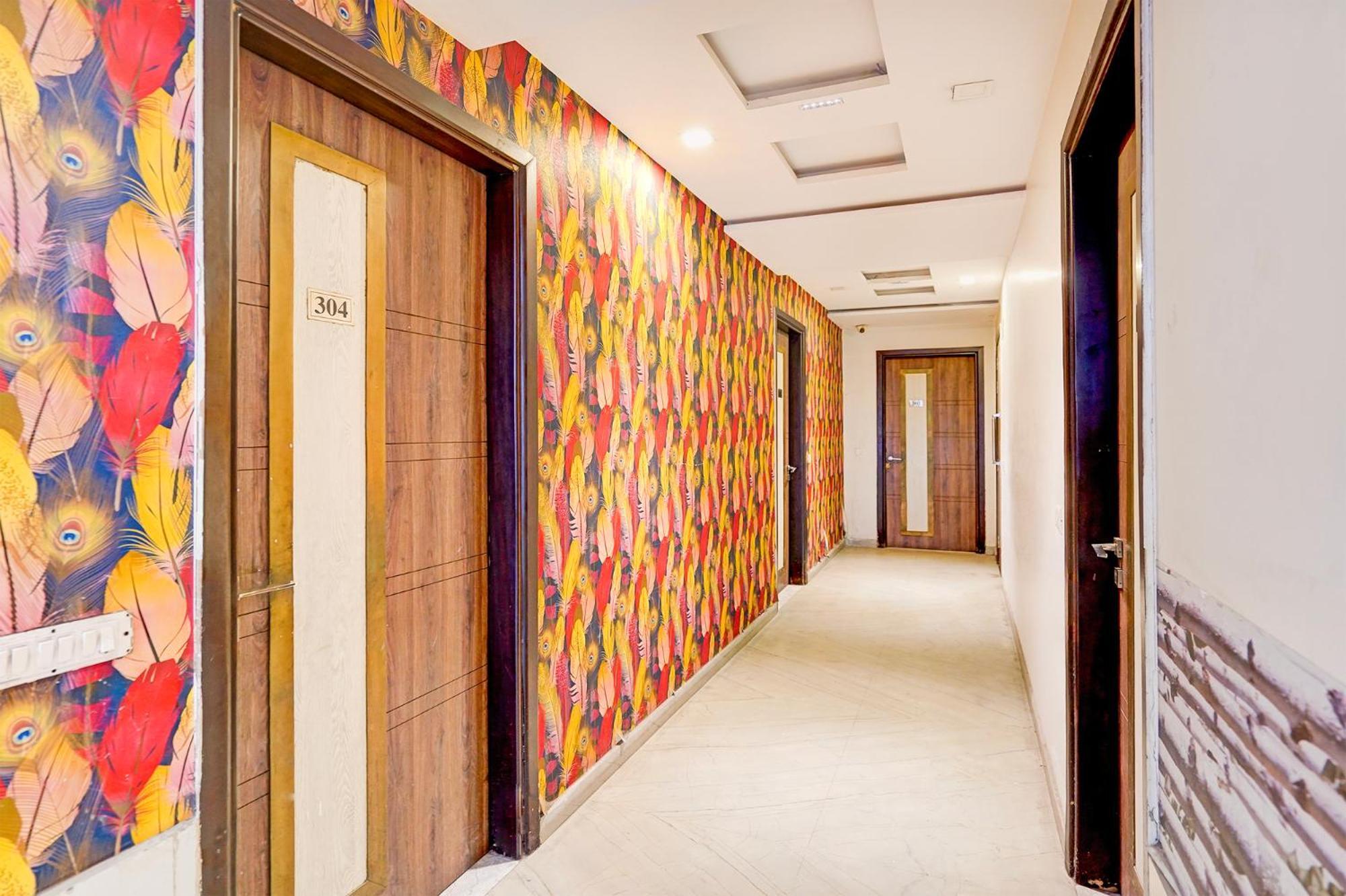 Fabhotel Season Grand Delhi  Exterior photo